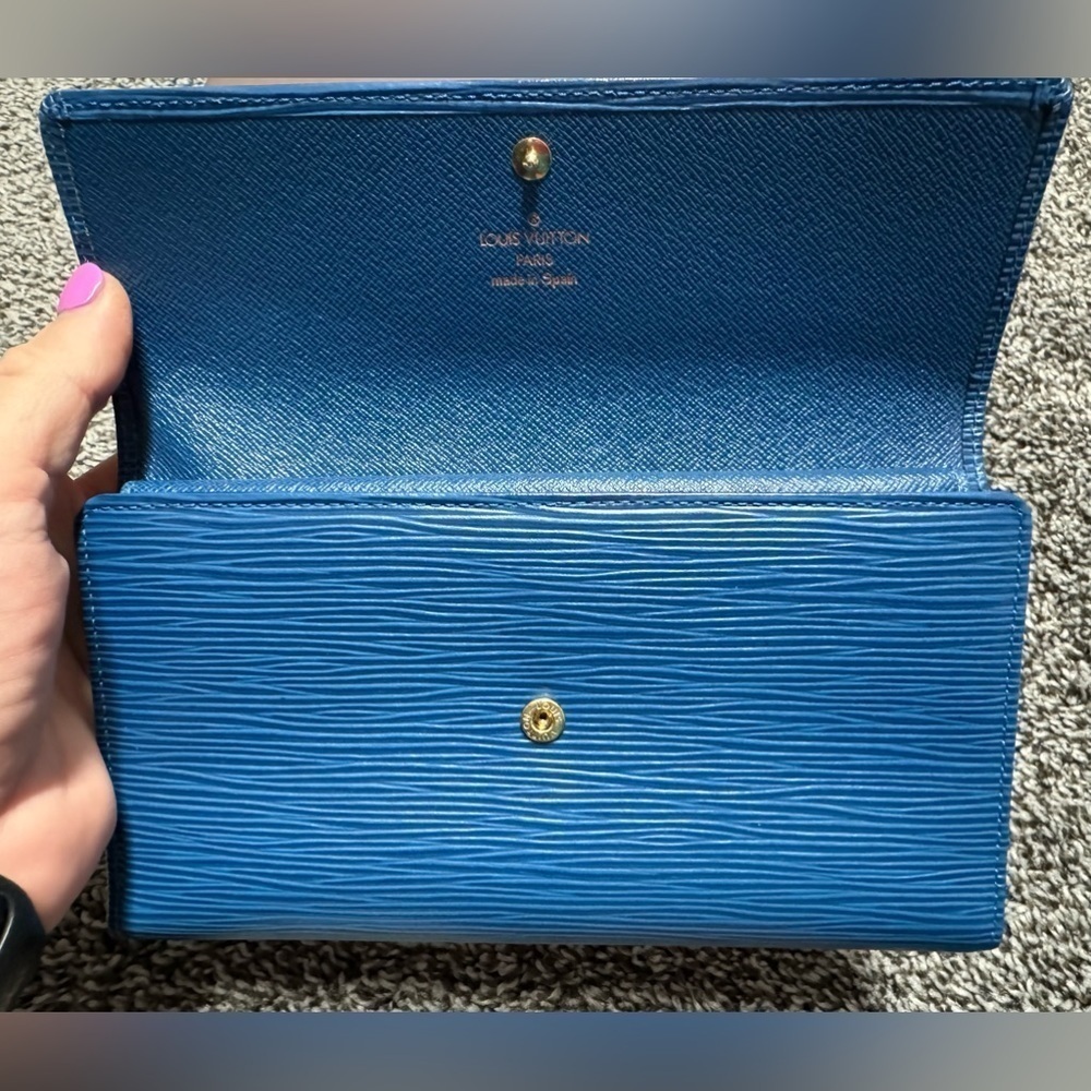 Louis Vuitton blue epi Sarah wallet with box/dust bag - Picture 5 of 13